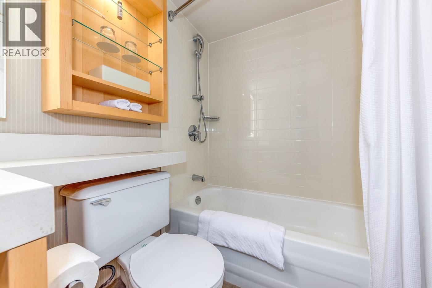 1611 4308 MAIN STREET, Whistler