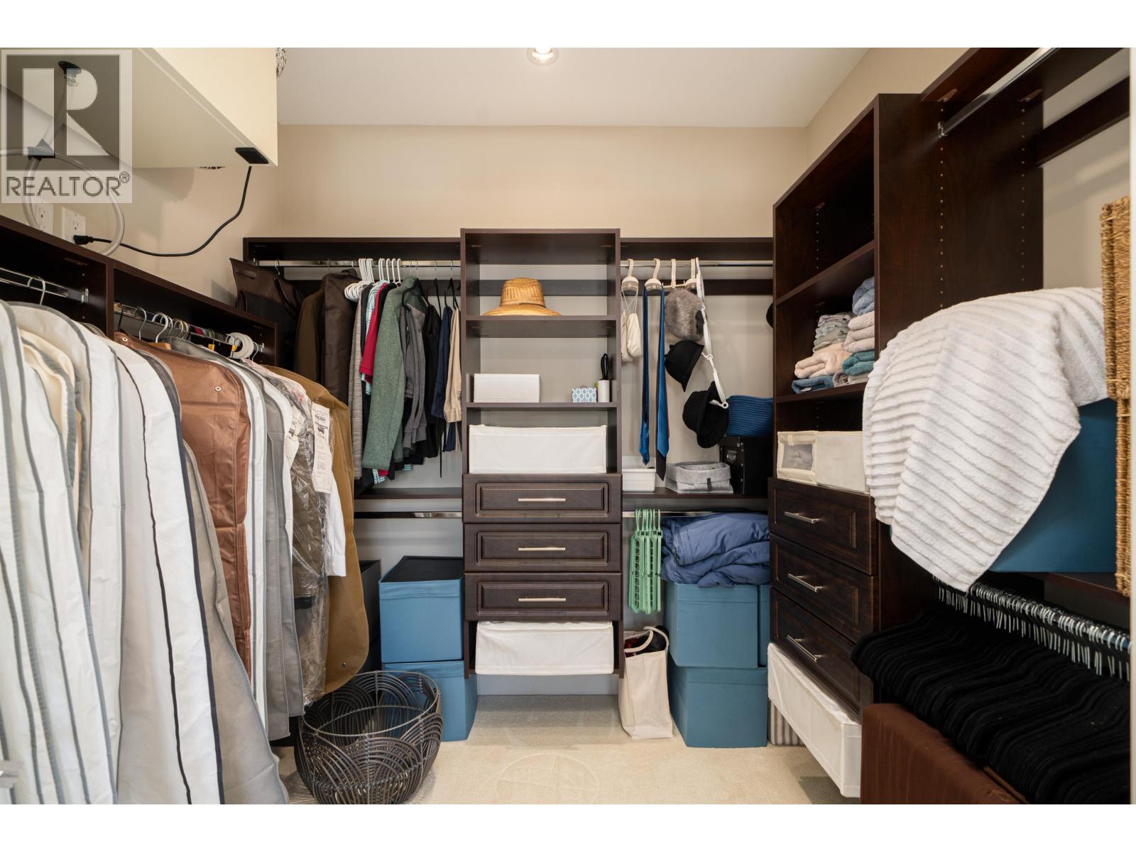 3287 W 38TH AVENUE, Vancouver