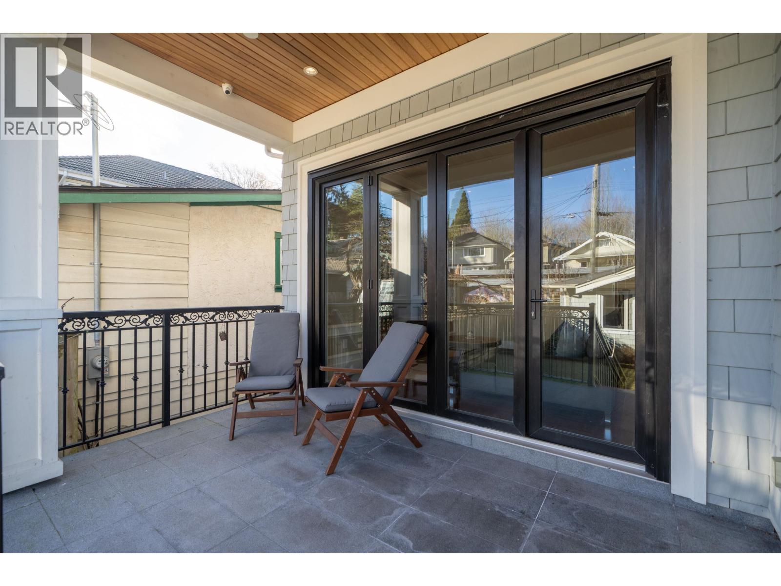 3287 W 38TH AVENUE, Vancouver