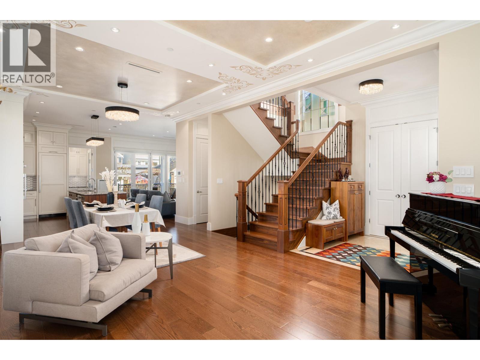 3287 W 38TH AVENUE, Vancouver