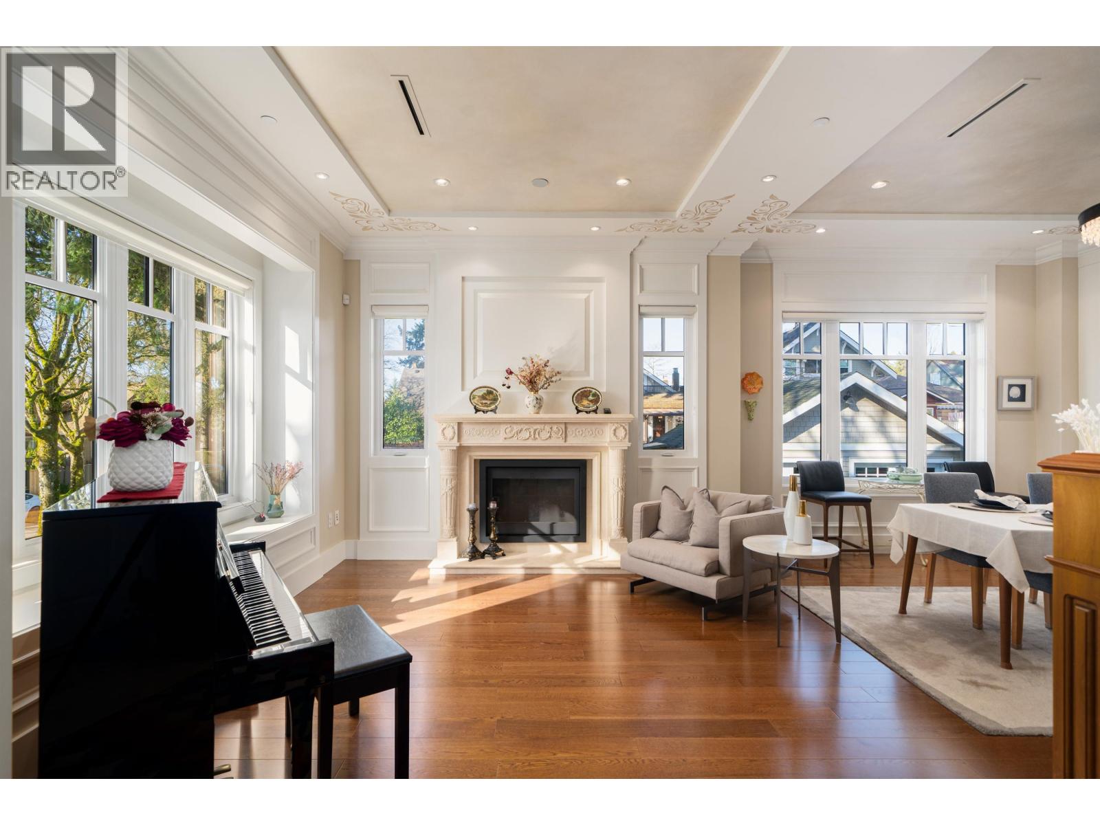 3287 W 38TH AVENUE, Vancouver