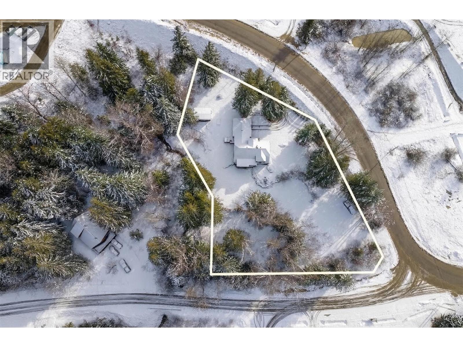 3025 Camozzi Road, Revelstoke