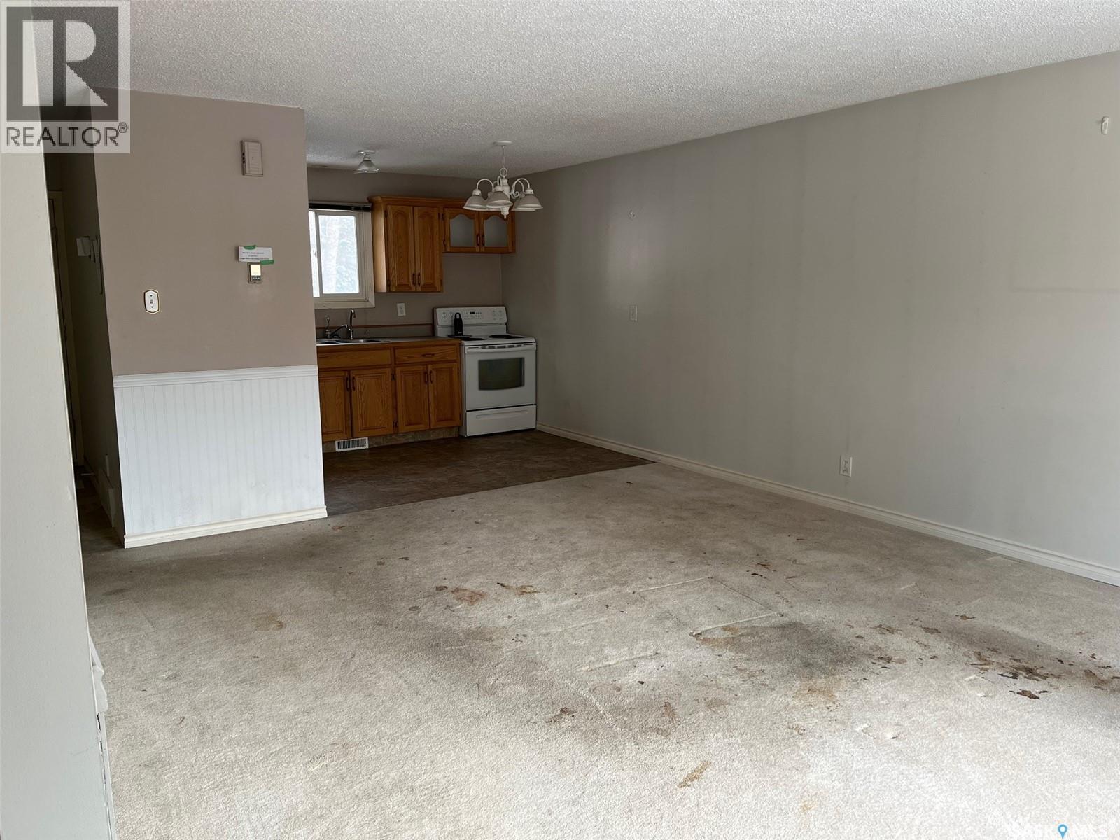 Single Family House for Sale in  Killarney WAY Regina 