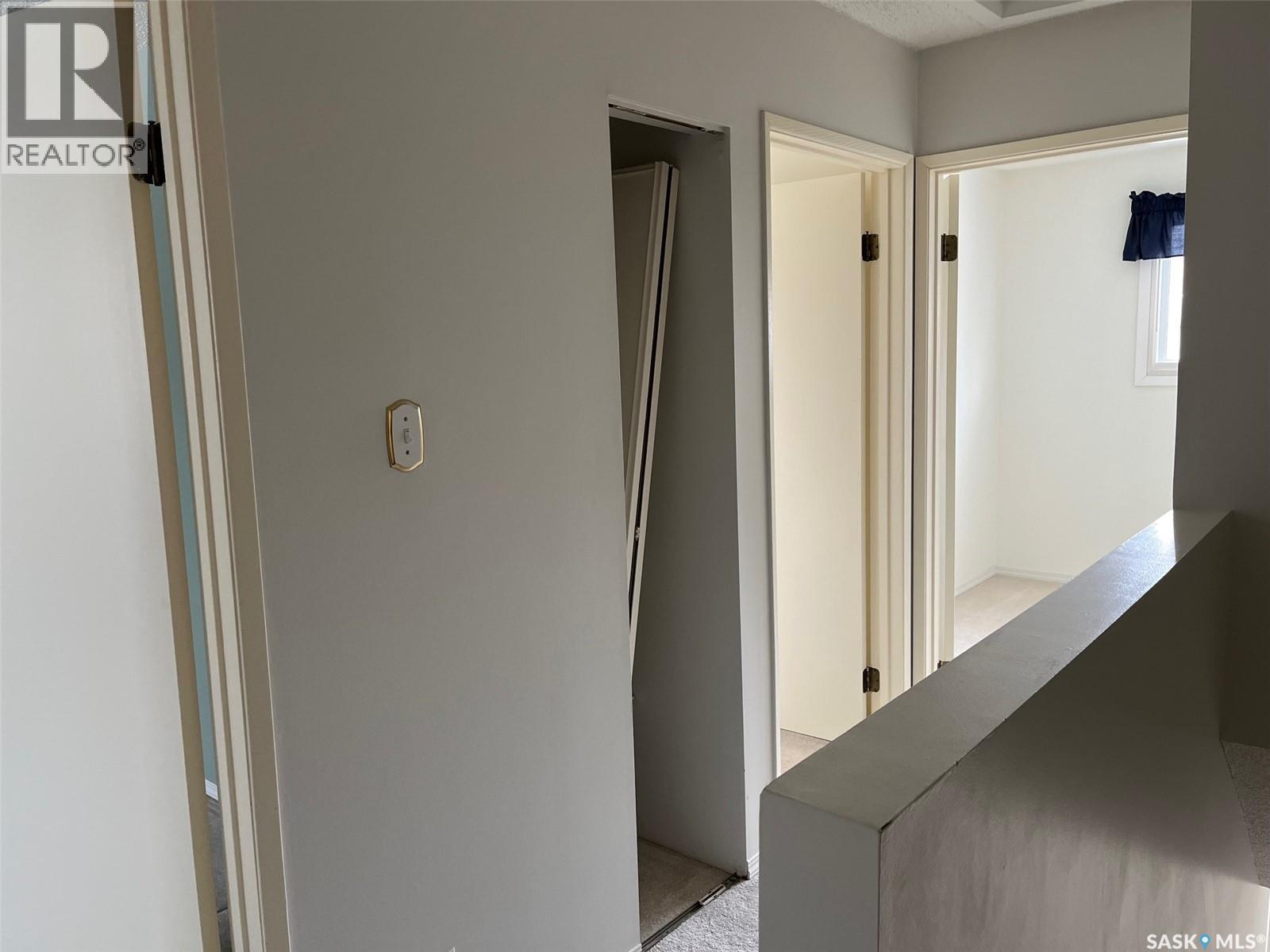 Single Family House for Sale in  Killarney WAY Regina 