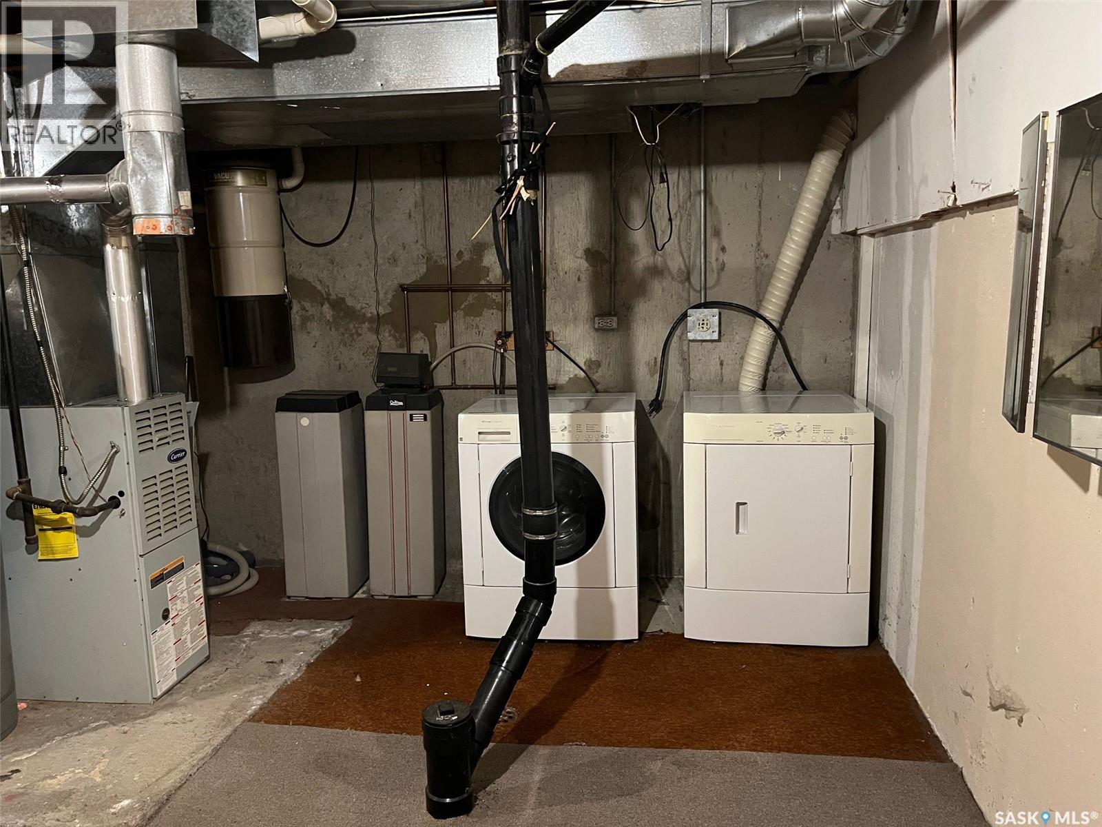 Single Family House for Sale in  Killarney WAY Regina 