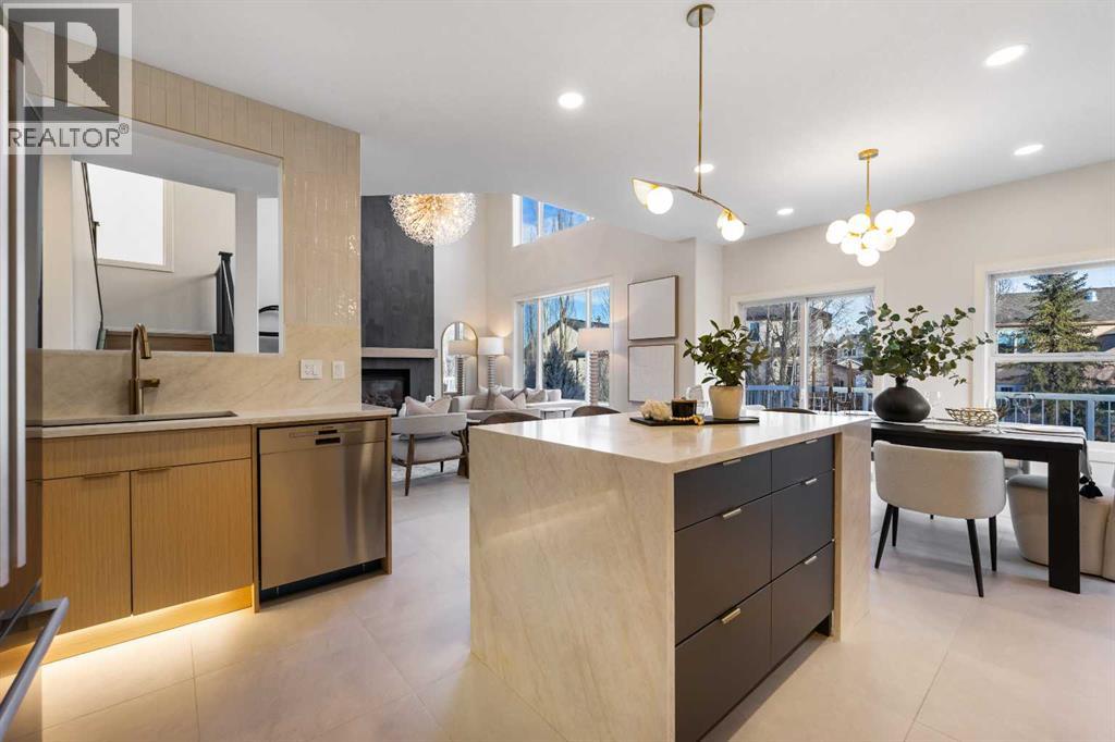 Single Family House for Sale in  Discovery Place SW Discovery Ridge Calgary 