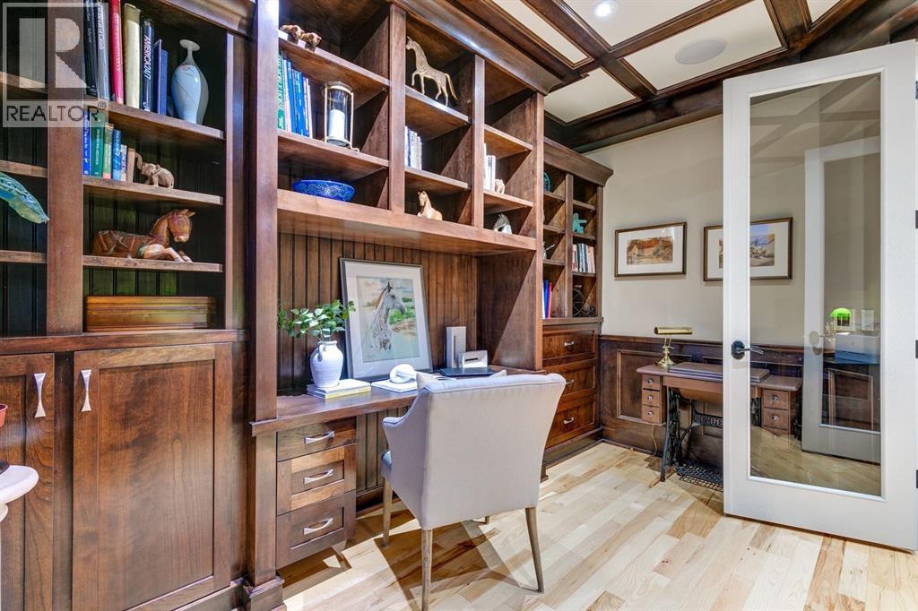 Single Family House for Sale in  Bowness Road NW Hillhurst Calgary 