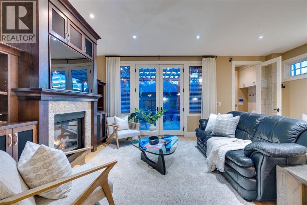 Single Family House for Sale in  Bowness Road NW Hillhurst Calgary 