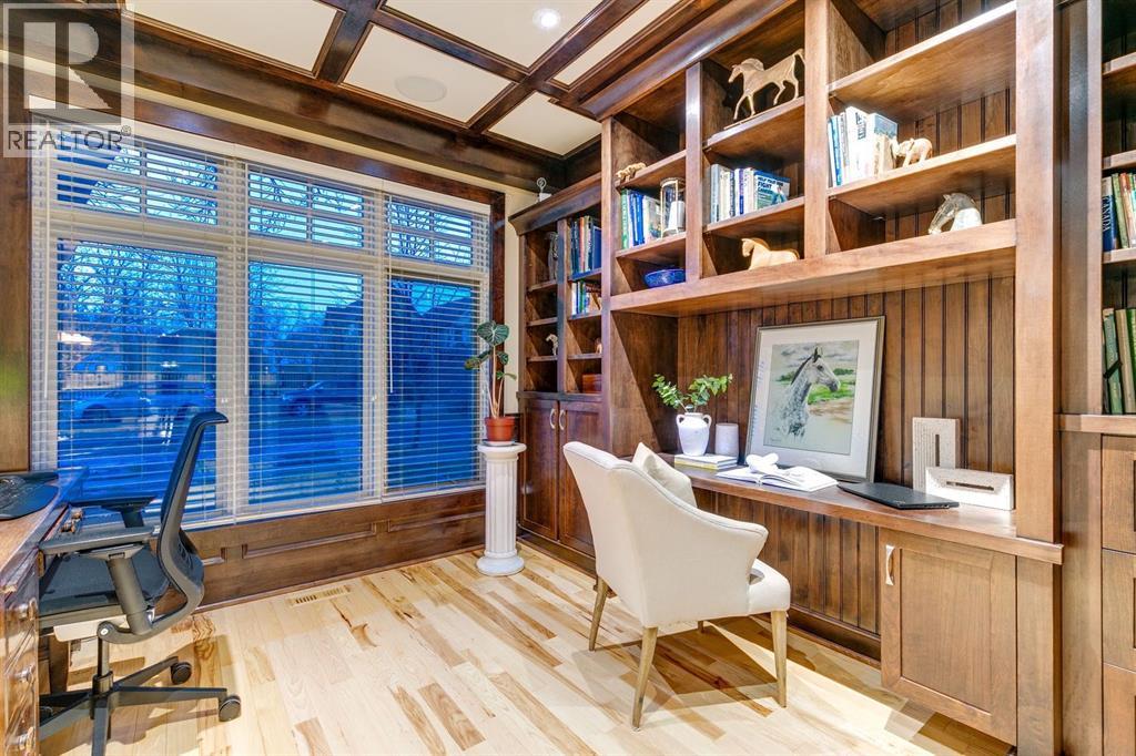 Single Family House for Sale in  Bowness Road NW Hillhurst Calgary 