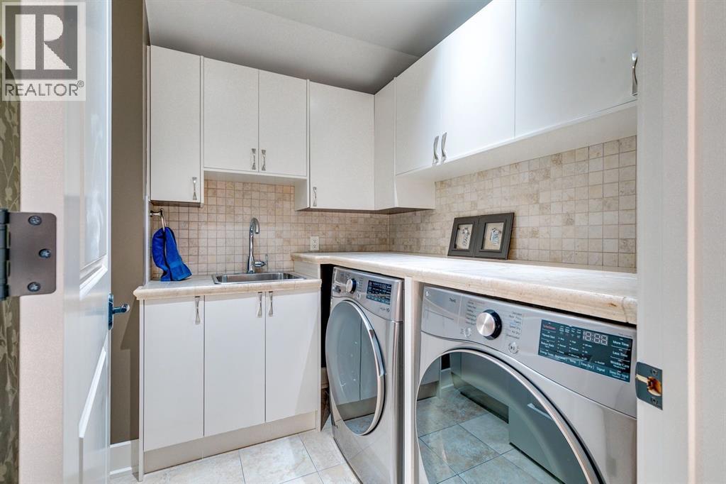 Single Family House for Sale in  Bowness Road NW Hillhurst Calgary 