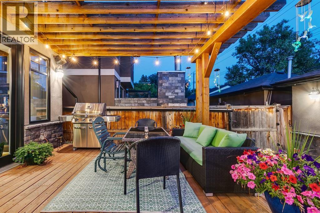 Single Family House for Sale in  Bowness Road NW Hillhurst Calgary 