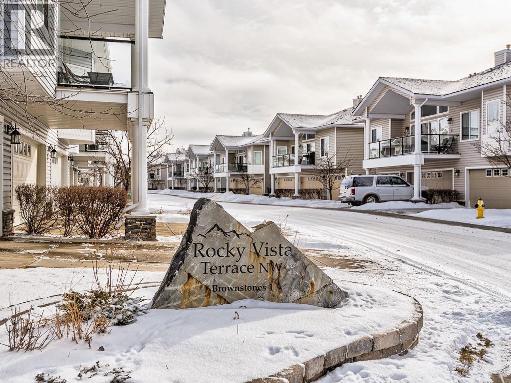 Single Family House for Sale in  ROCKY VISTA Terrace NW Rocky Ridge Calgary 