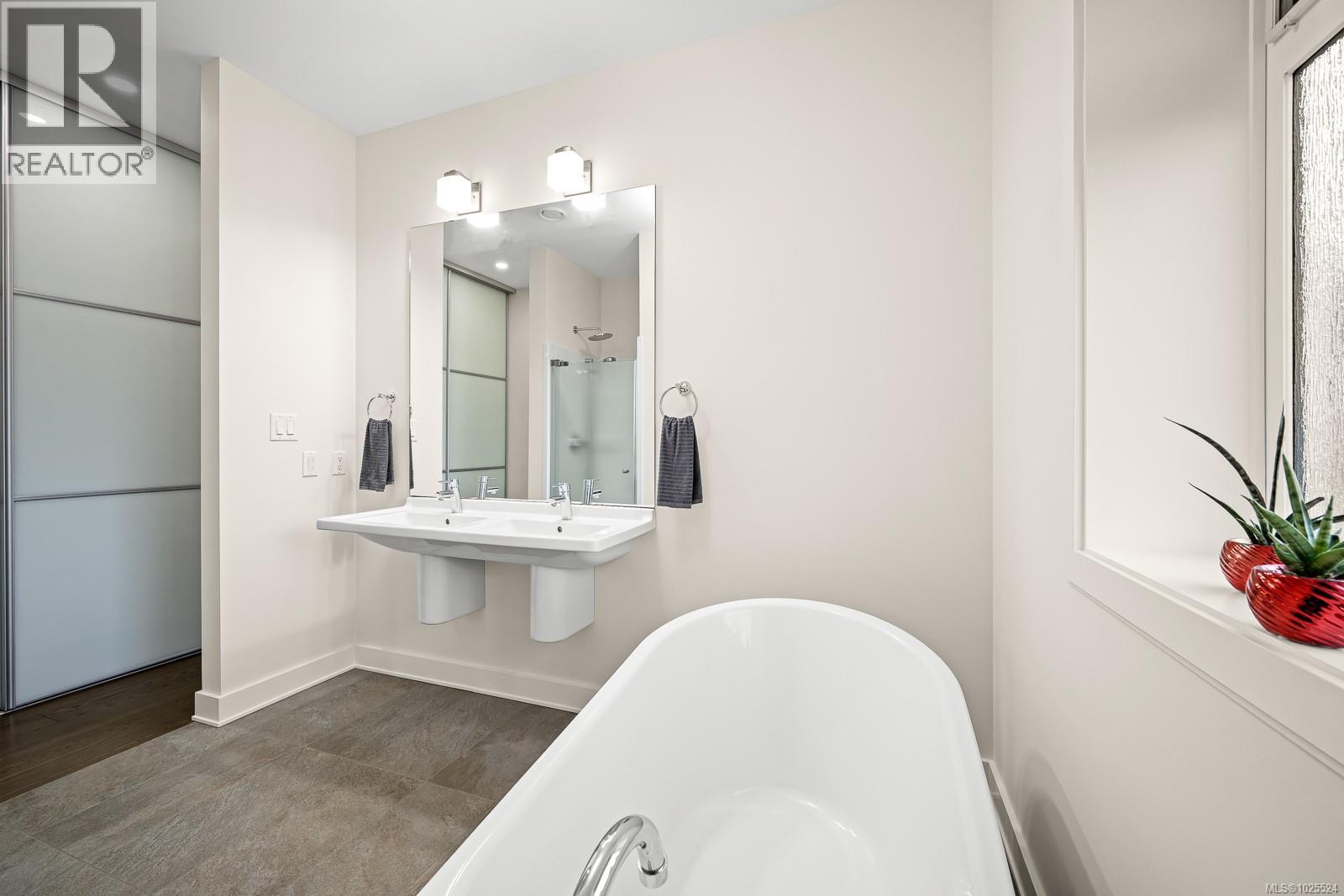 3767 MAPLE LANE - 29