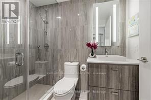 #914 480 FRONT STREET W - 17