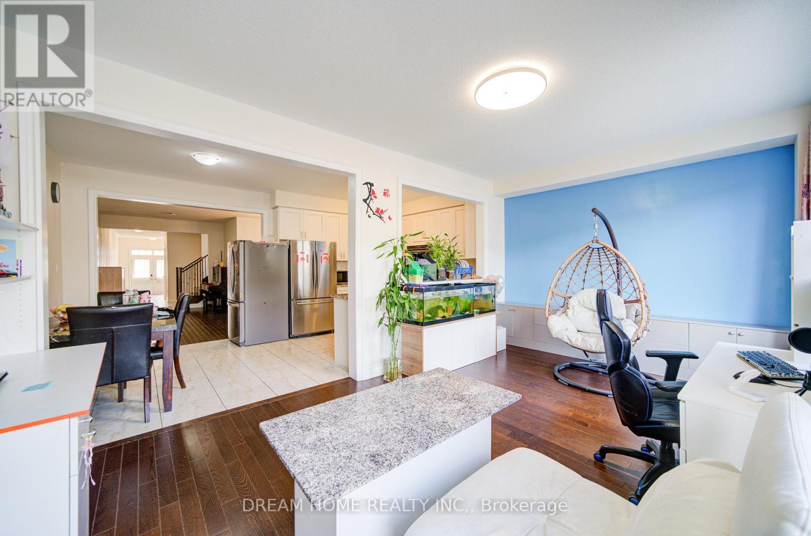 66 MOHANDAS DRIVE - 10