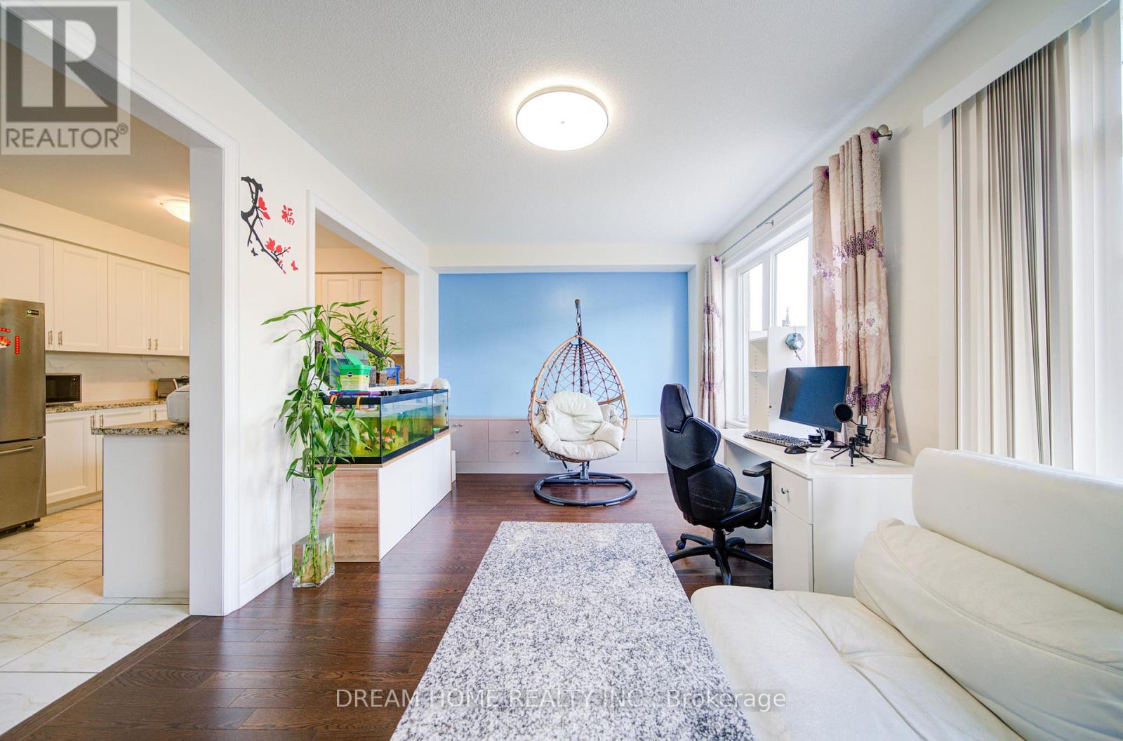 66 MOHANDAS DRIVE - 7