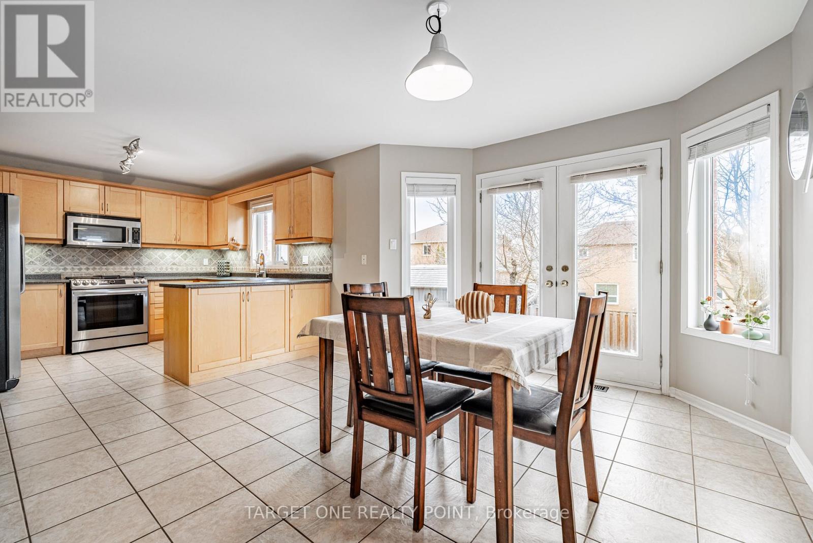 36 PRINCE DRIVE - 12