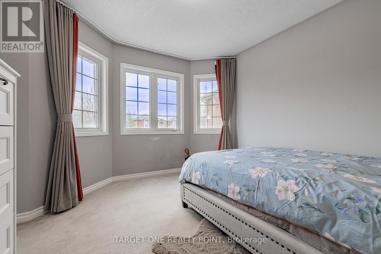 36 PRINCE DRIVE - 20