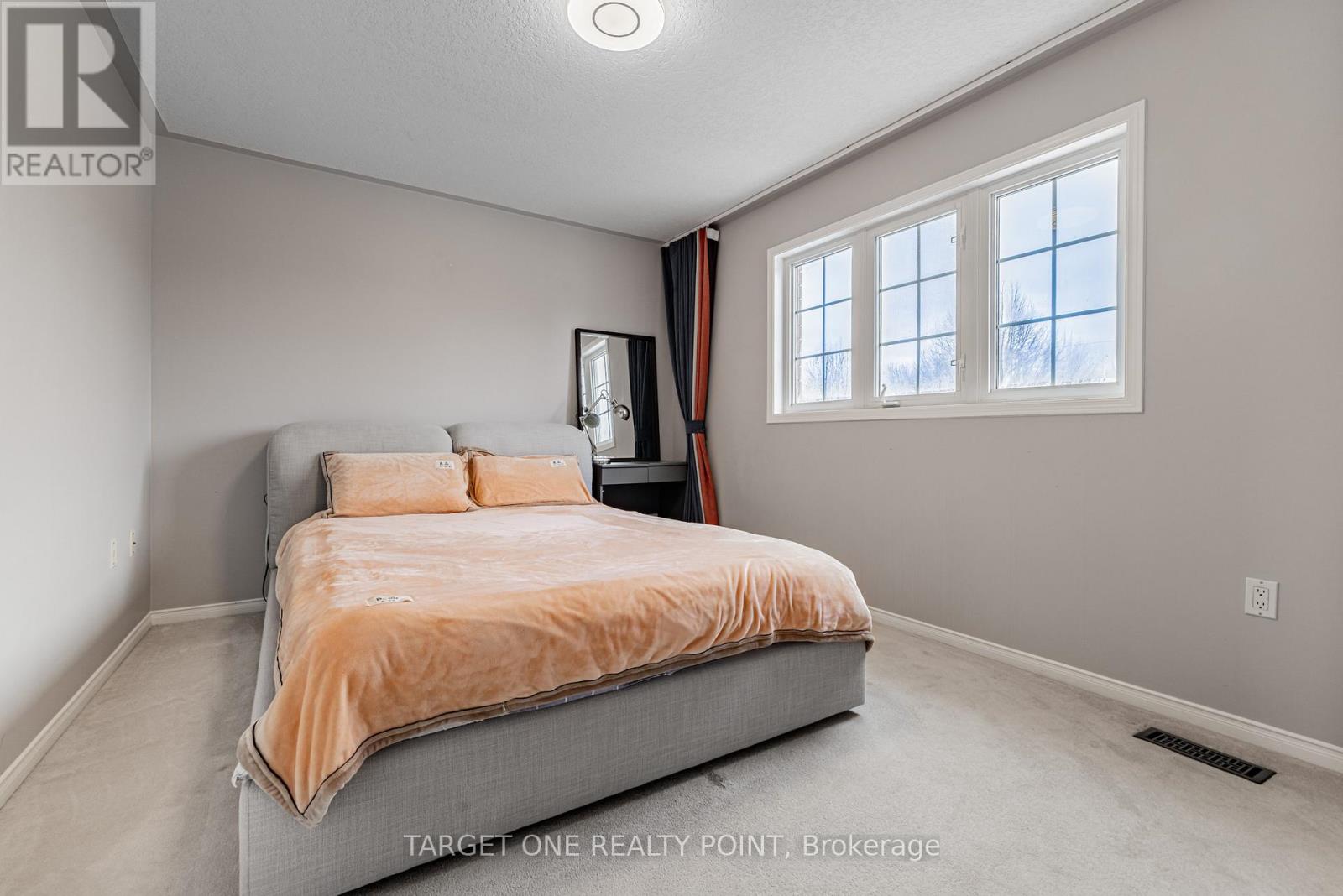36 PRINCE DRIVE - 22