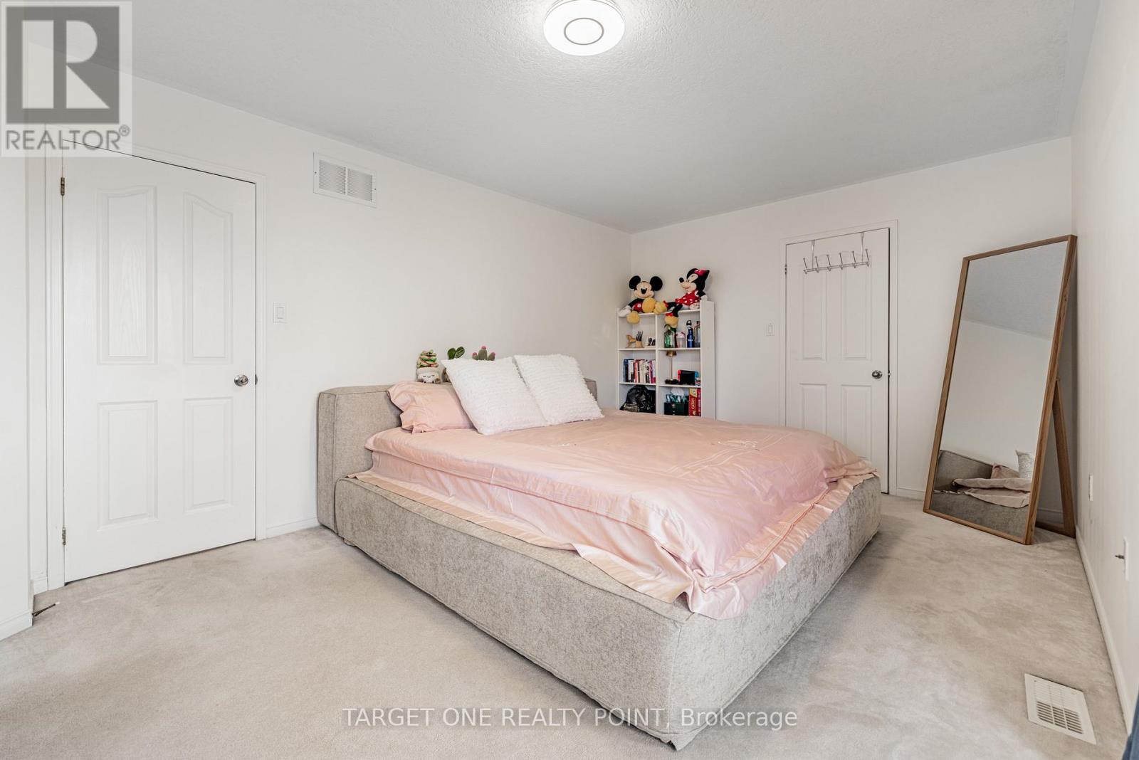 36 PRINCE DRIVE - 24