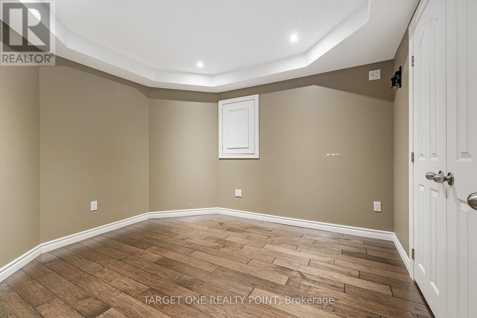 36 PRINCE DRIVE - 30