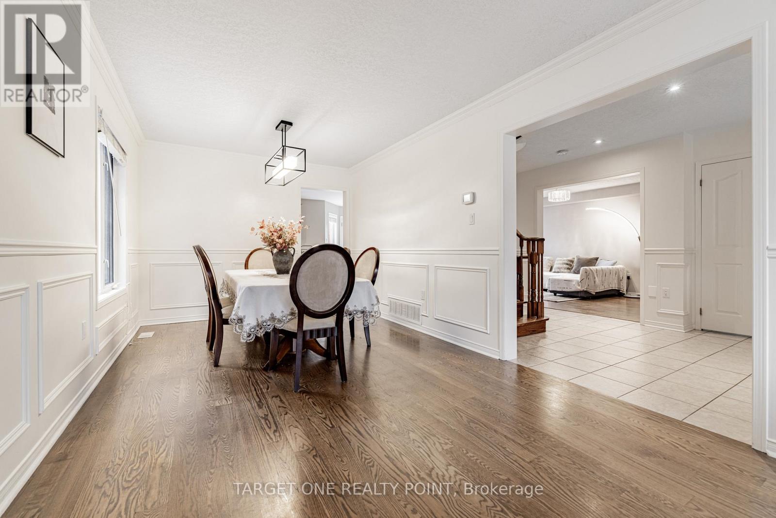 36 PRINCE DRIVE - 6