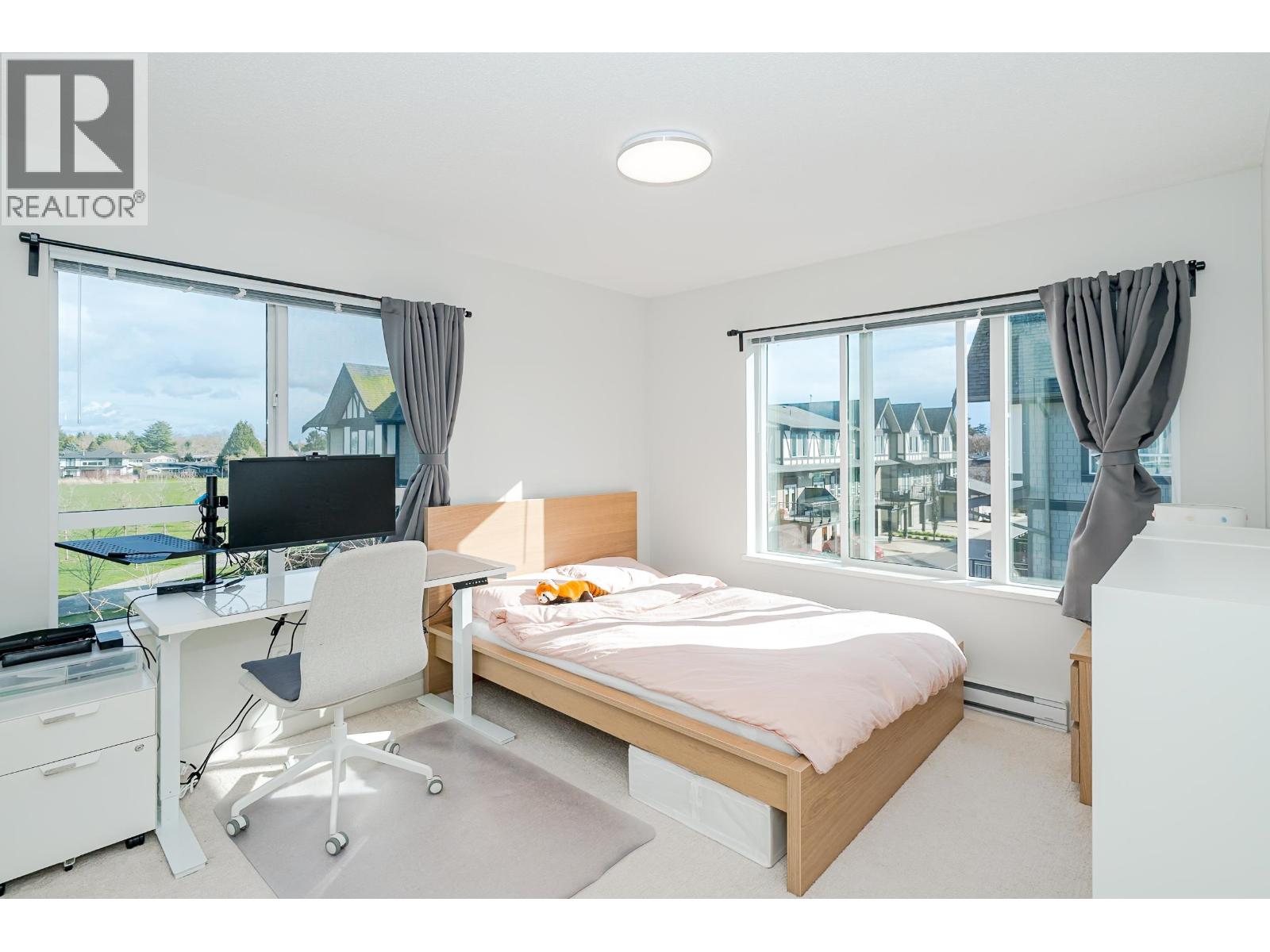 #71-10388 NO. 2 Road, Richmond