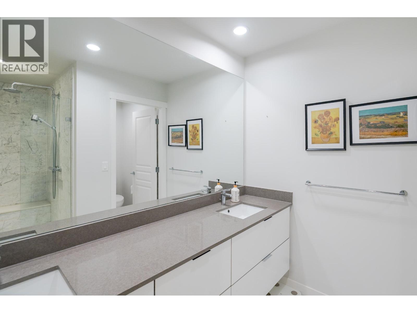 #71-10388 NO. 2 Road, Richmond