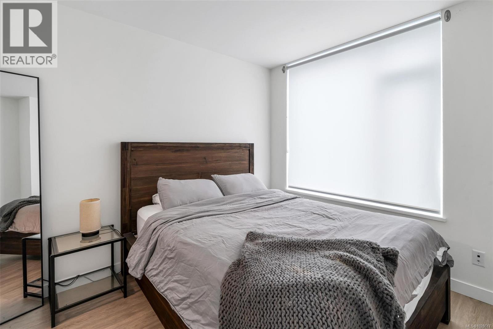 #1804 845 Johnson St - 13