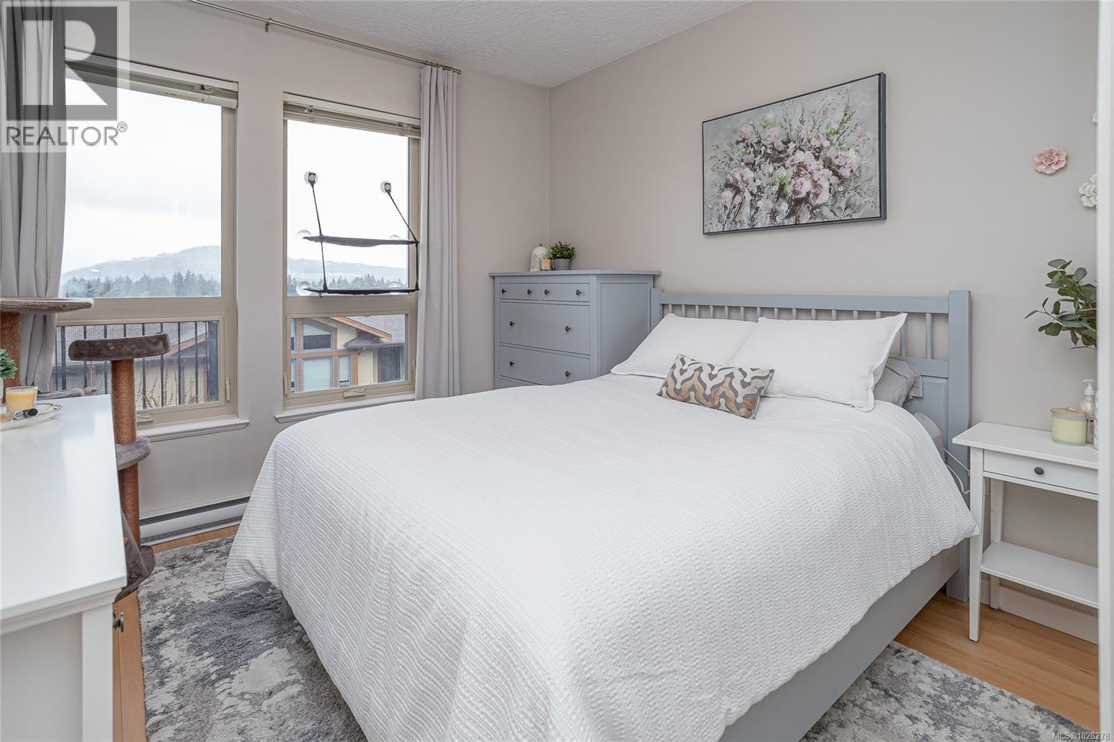 #402 3240 JACKLIN RD - 10