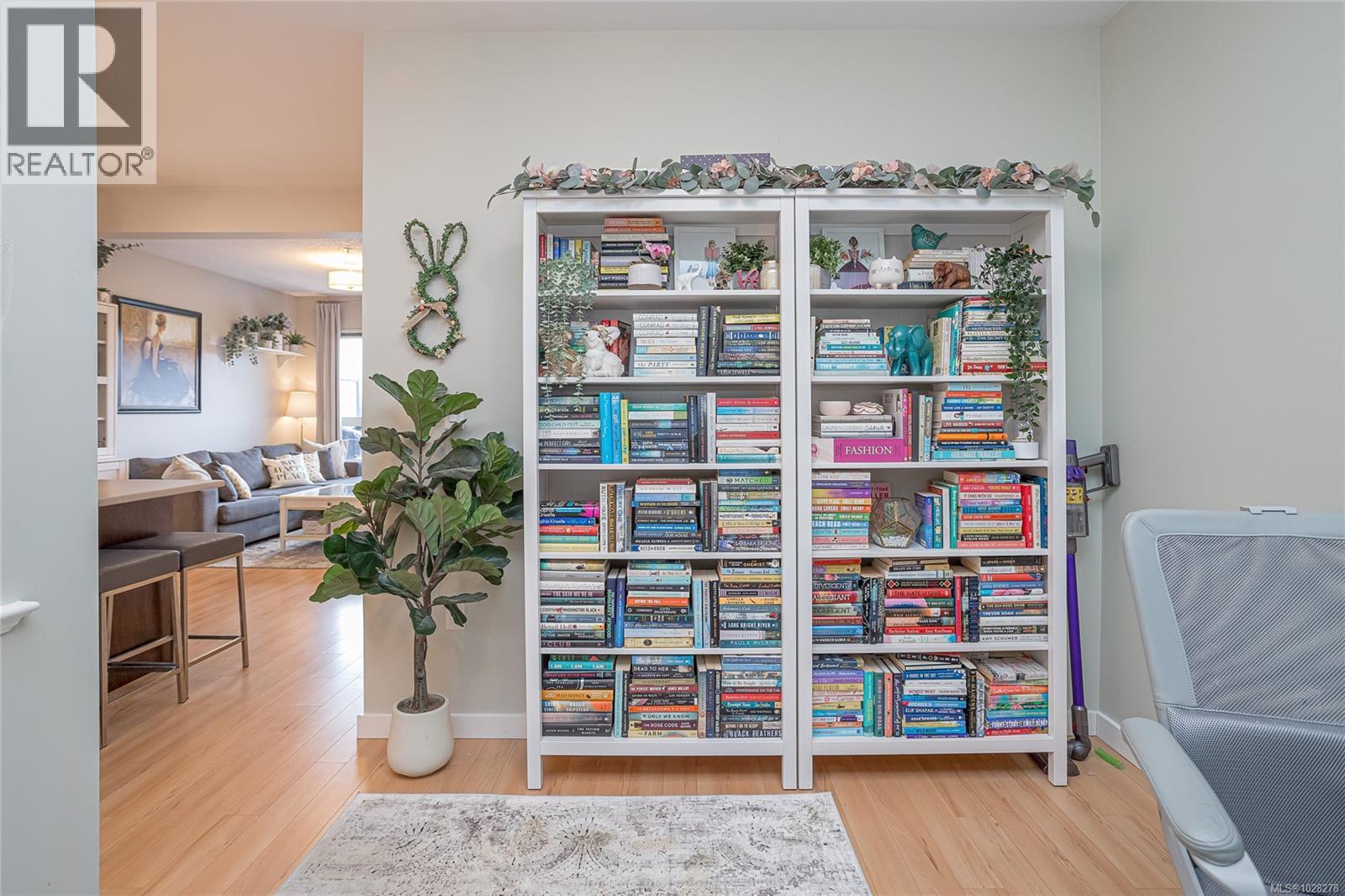 #402 3240 JACKLIN RD - 17