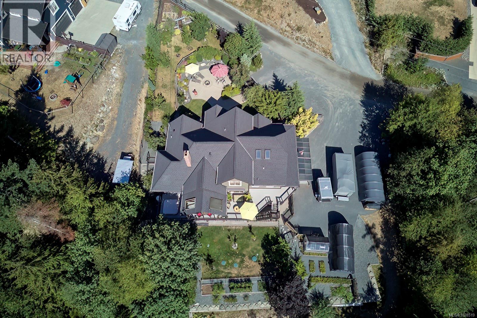 1858 TAYLOR WALK - 17