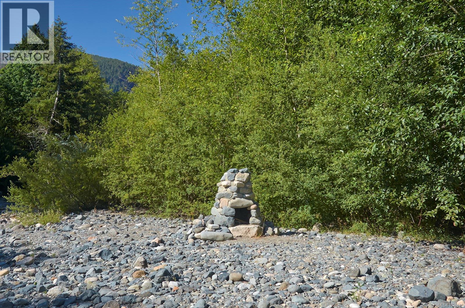 1858 TAYLOR WALK - 32