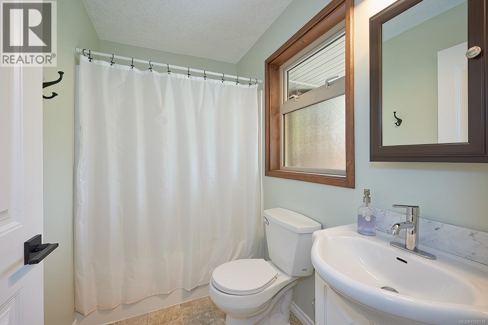 1858 TAYLOR WALK - 34