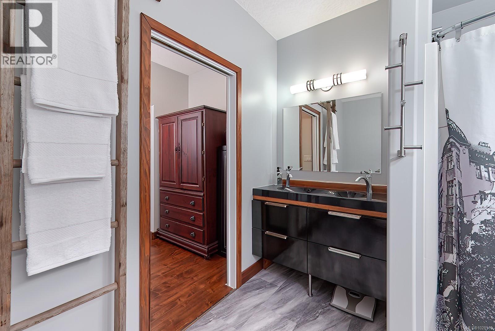 1858 TAYLOR WALK - 56