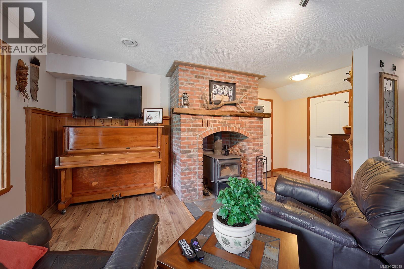 1858 TAYLOR WALK - 7