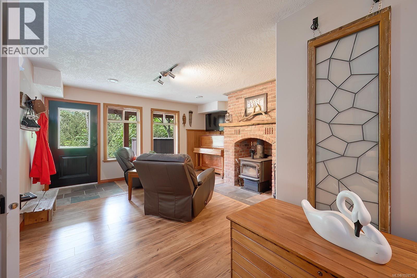 1858 TAYLOR WALK - 75