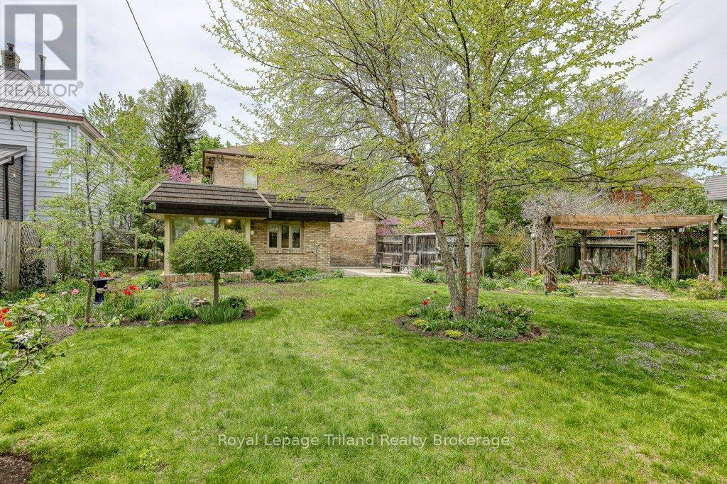 94 ROLPH STREET - Image 37