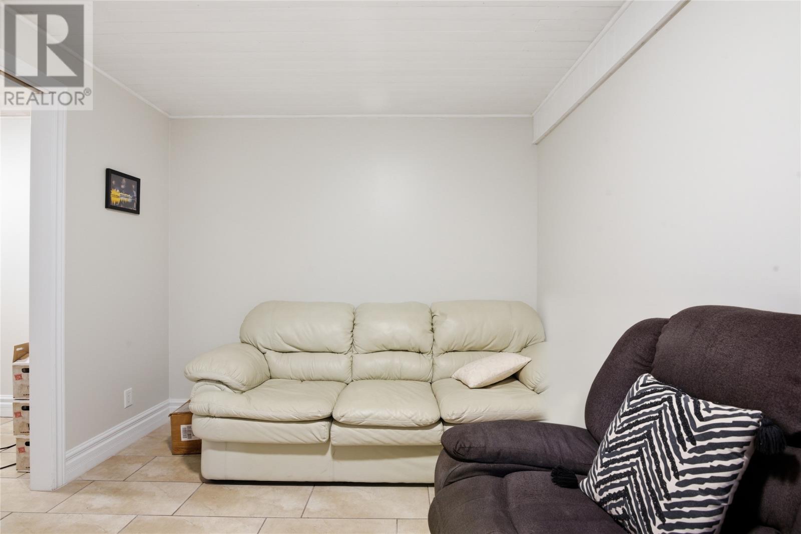 58 Morgan Drive — photo 16