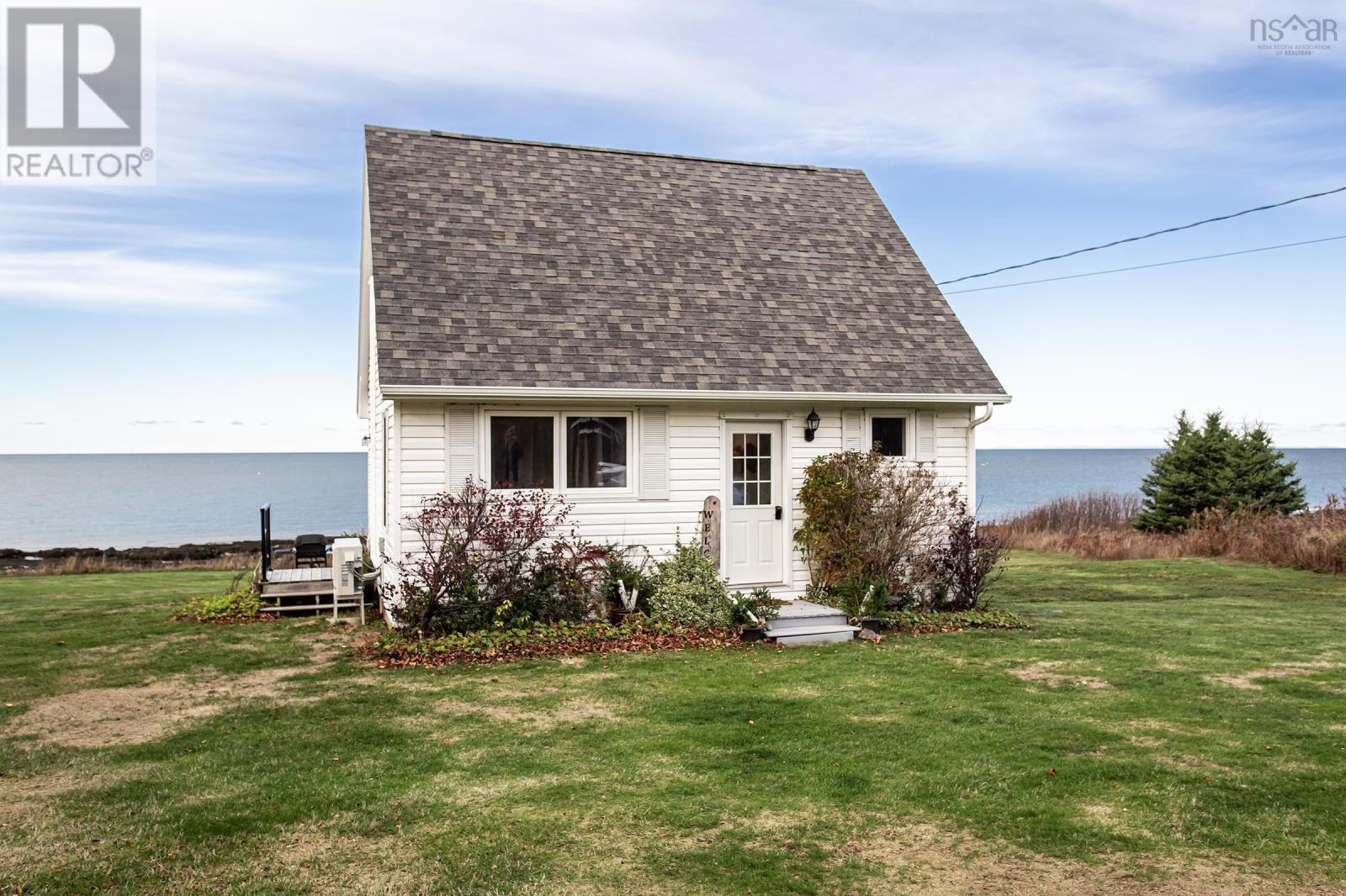 Property 15 of 25 of 5015 Shore Road W