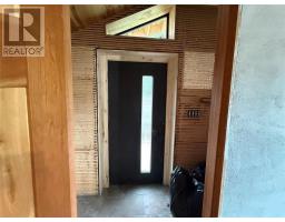 120 East Valley Road thumbnail 10