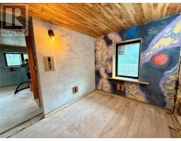 120 East Valley Road thumbnail 11