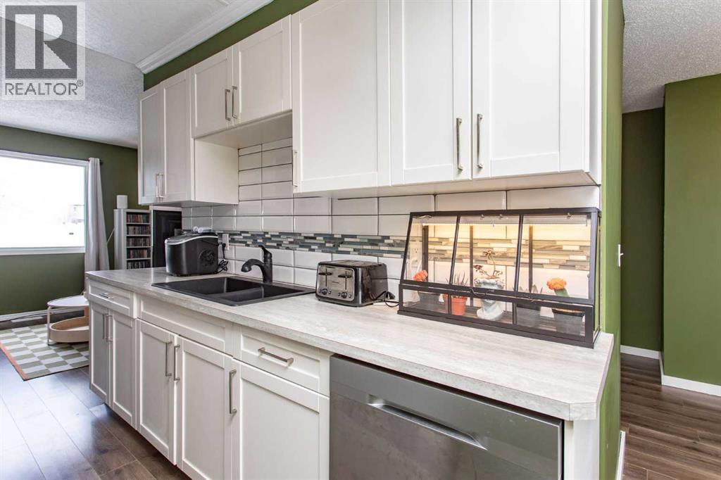 7124 Gray Drive, Red Deer