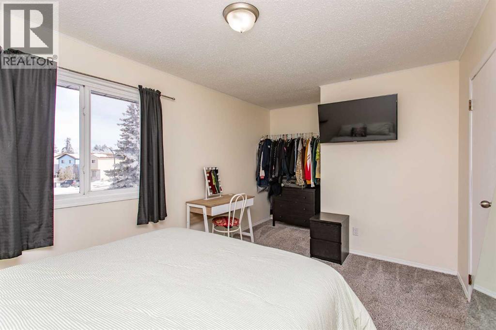 7124 Gray Drive, Red Deer