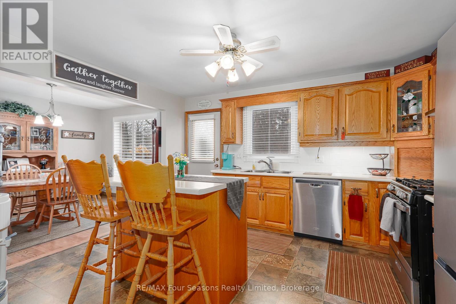 218 DATAS DRIVE - 14