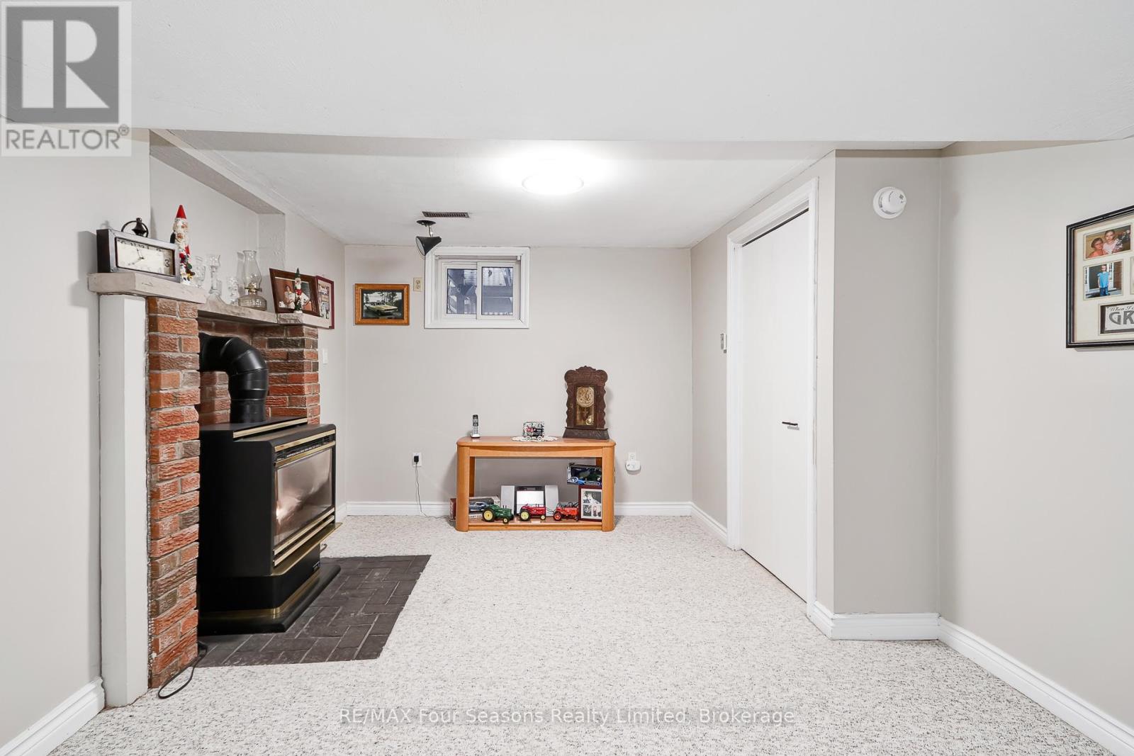 218 DATAS DRIVE - 28