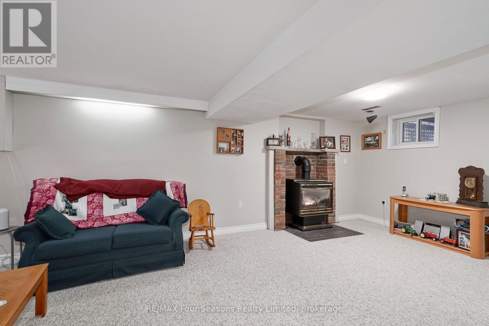 218 DATAS DRIVE - 31