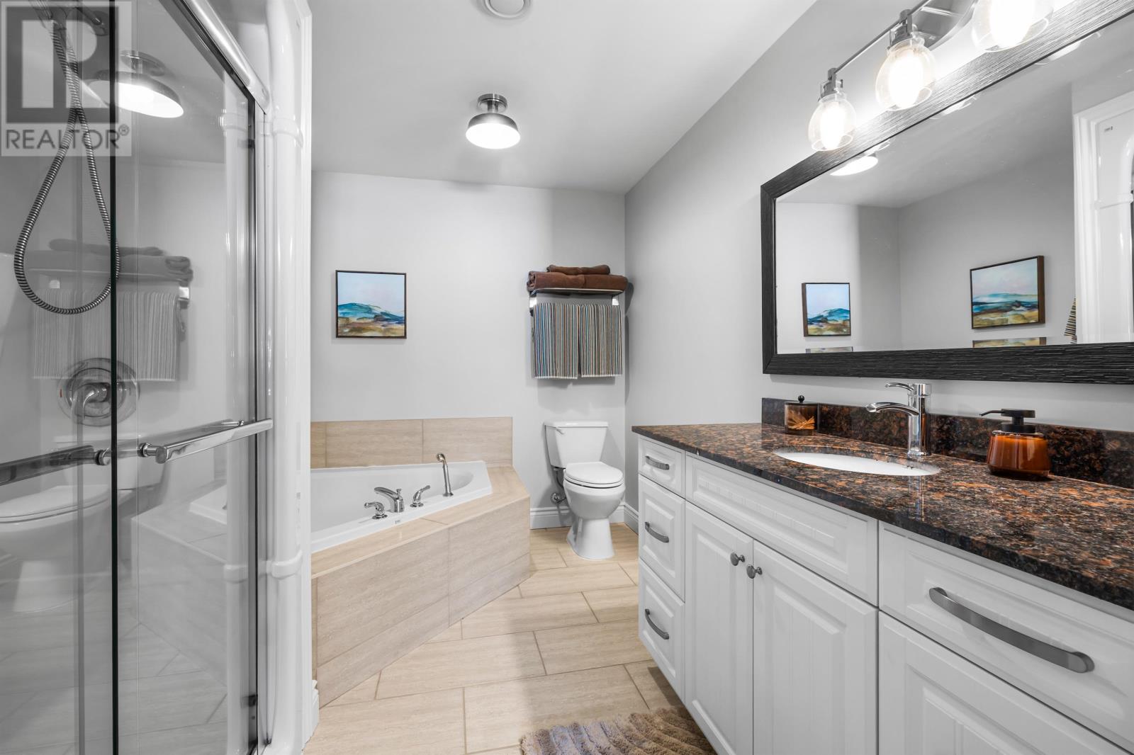 38-102 SCHOOLHOUSE LANE - 25