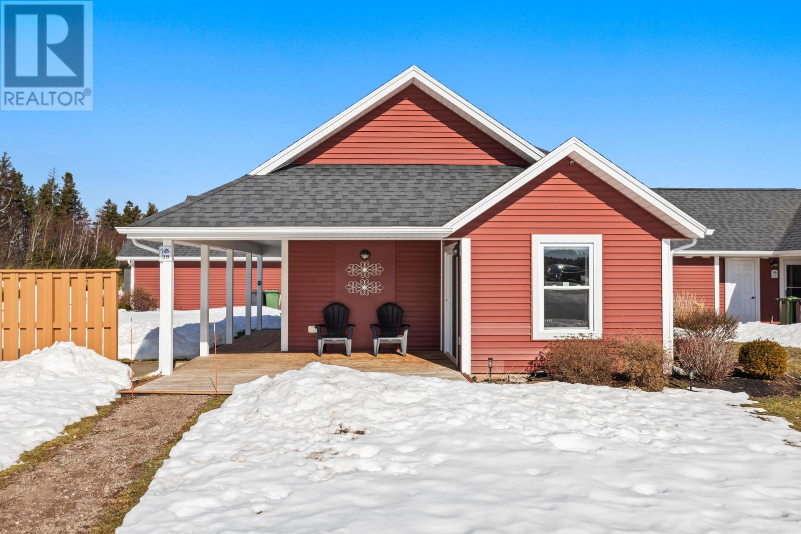 38-102 SCHOOLHOUSE LANE - 4