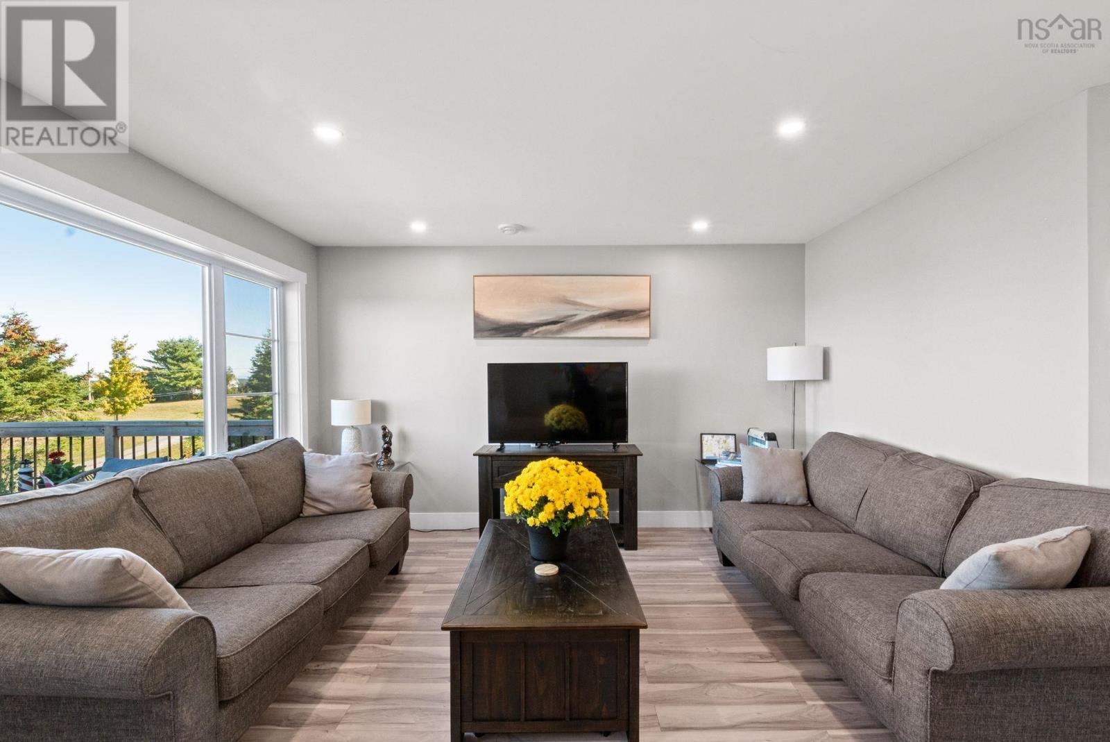 Property 18 of 45 of 26-28 Raspberry Lane